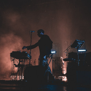 GRAVE WAVE // ELECTRONIC GOTH // EBM // DARK WAVE // INDUSTRIAL DANCE