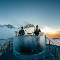 Eli & Fur live from Courmayeur, Skyway Monte Bianco, in Italy for Cercle