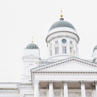 dancing on a helsinki sidewalk